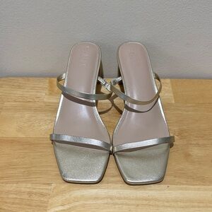 FARYL by Faryl Robin Analisa Gold Square Toe Block Heel Sandals (Size 12)
